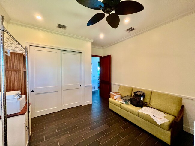 Building Photo - Luxury Oceanview Estate | Fully Furnished ...