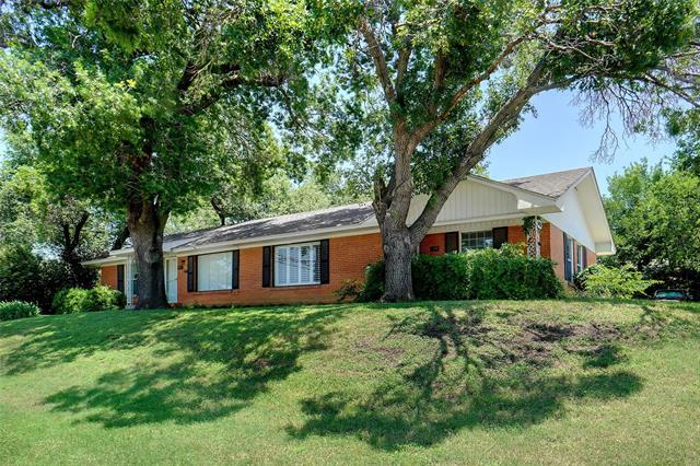 Primary Photo - 4424 Granbury Rd