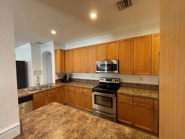 Building Photo - 5185 Sancerre Cir