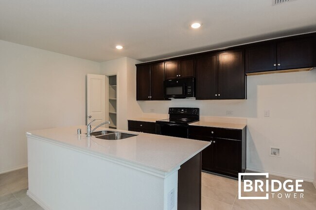Building Photo - 5430 Bristle Leaf Dr