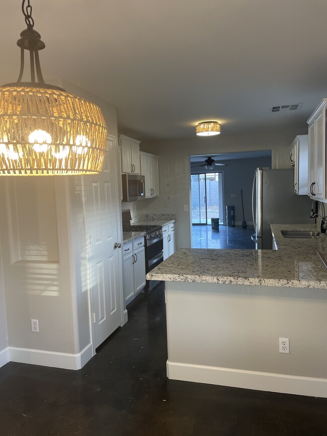 Building Photo - 4339 E Shapinsay Dr