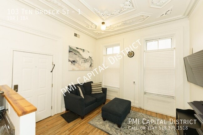 Building Photo - 103 Ten Broeck St