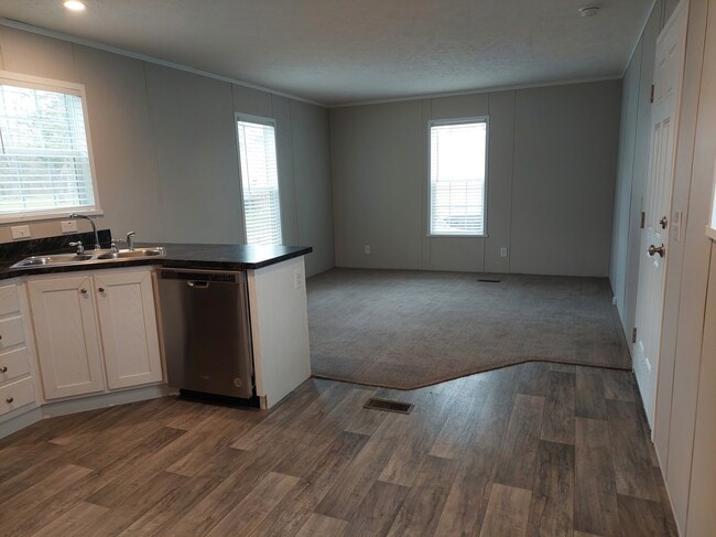Building Photo - 80 Mulberry