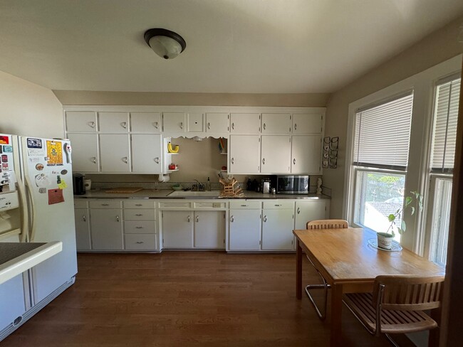 Kitchen from prior tenant 10-31-24 - 1618 N 6th St