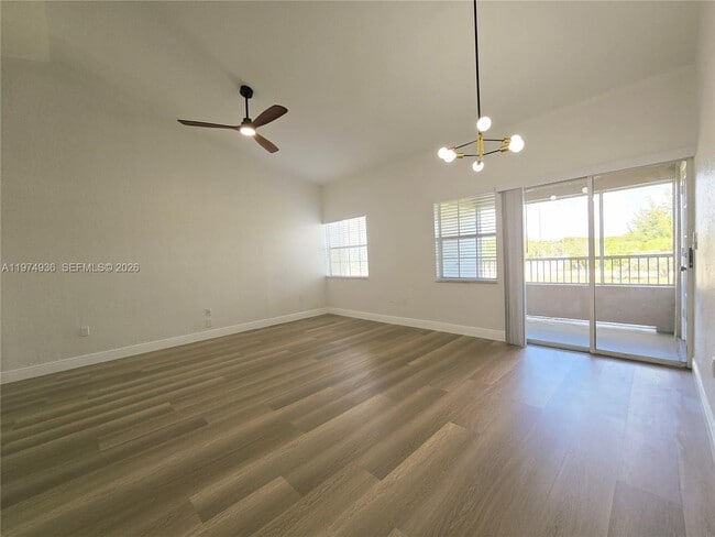 Building Photo - 2881 N Oakland Forest Dr