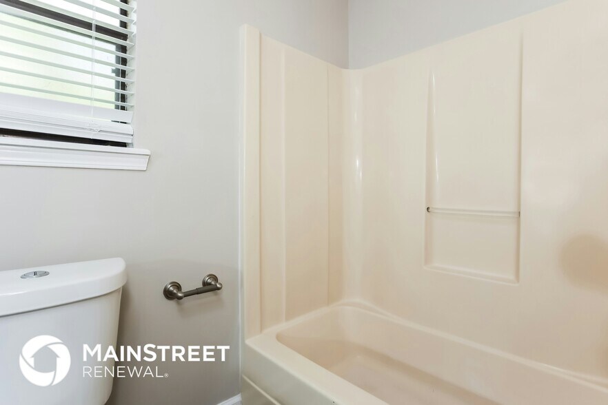 Building Photo - 275 Dollar Mill Rd SW