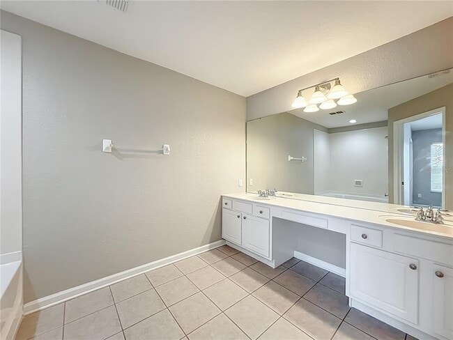 Building Photo - 1017 Enclair St