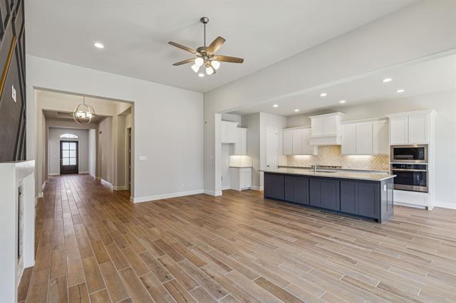 Building Photo - 3300 Honey Suckle Ln