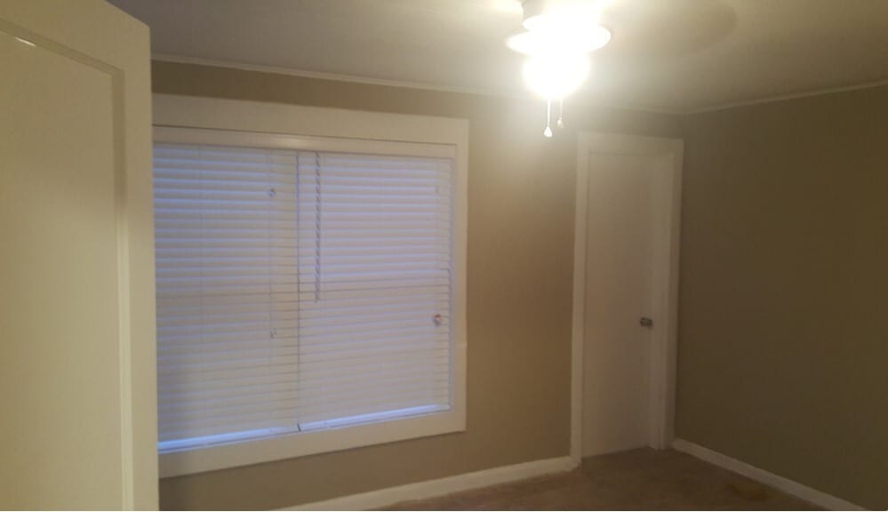 Building Photo - 1935 W Walnut St