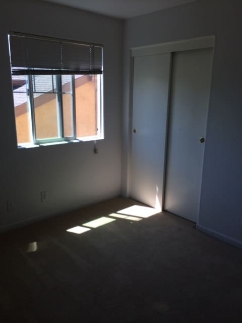 Building Photo - 2328 S Fallbrook Dr