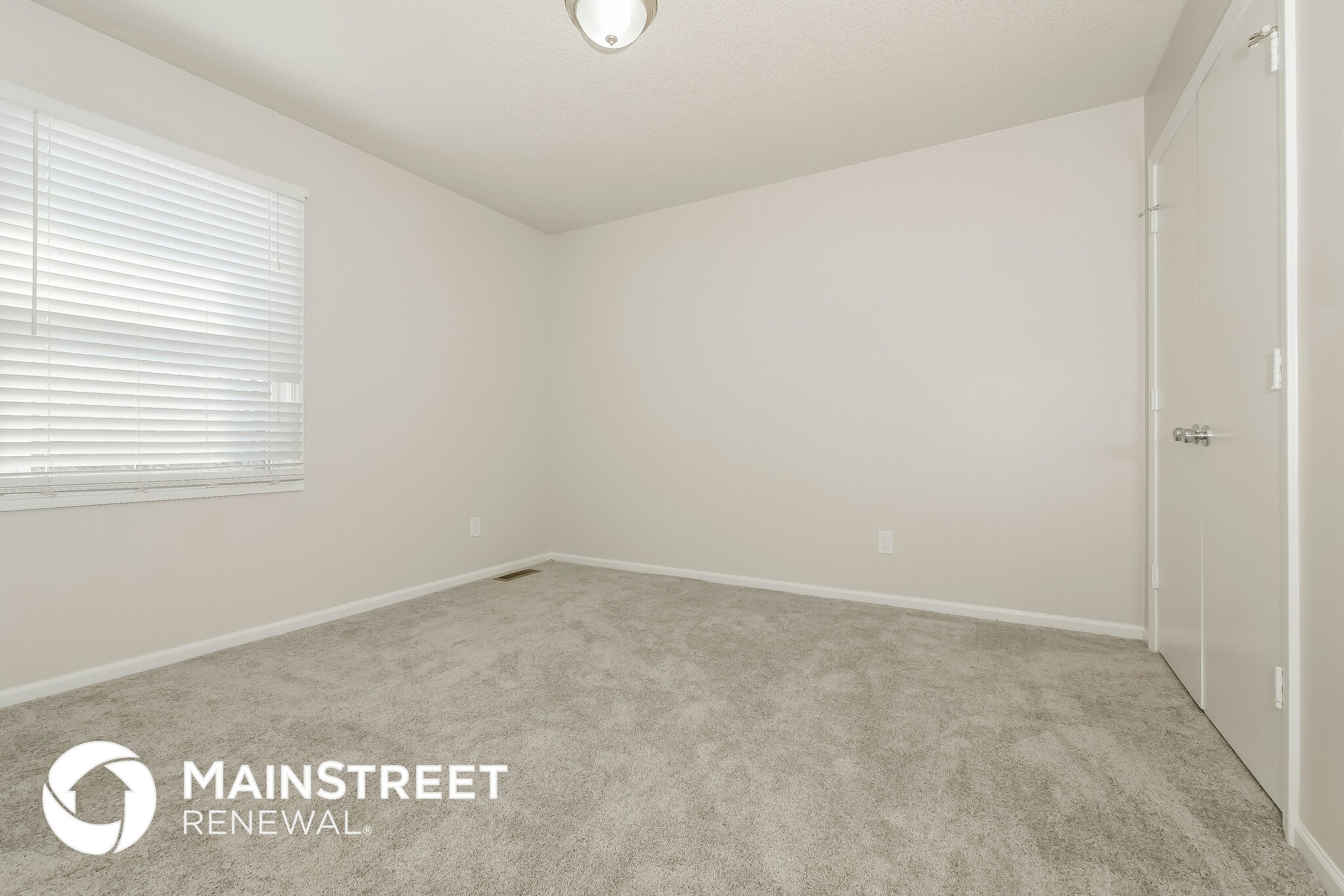 Building Photo - 7821 Woodstone Ln