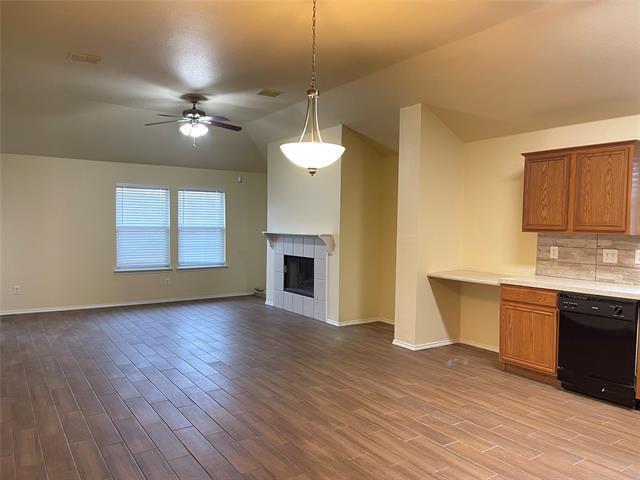 Building Photo - 5548 Spring Ridge Dr