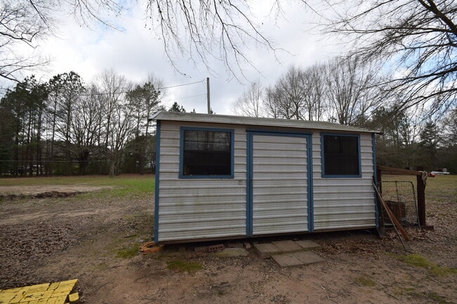 Building Photo - Nice, conveniently located 1 bed home.