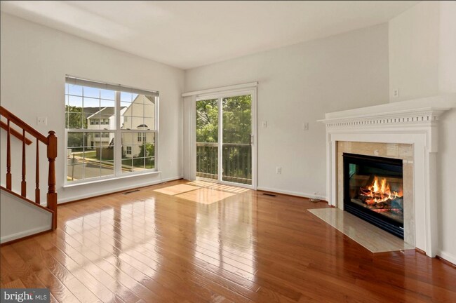 Building Photo - 2418 Misty Dawn Ct