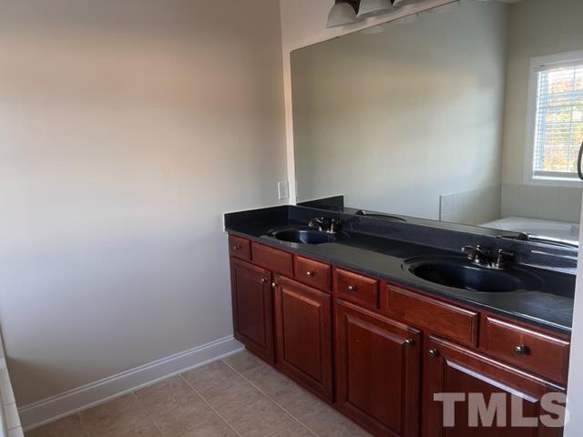 Building Photo - 2108 Weaver Forest Way