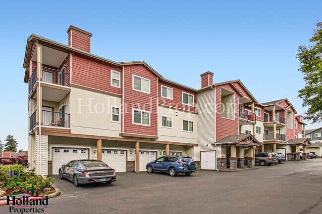 Primary Photo - Great Condo W/ Garage NW Portland!!! *** 1...