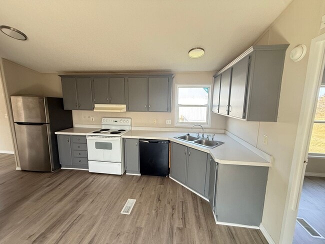 Building Photo - 2 Bed 1 Bath Highlandville, MO