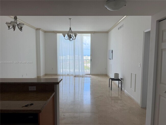 Building Photo - 1755 E Hallandale Beach Blvd
