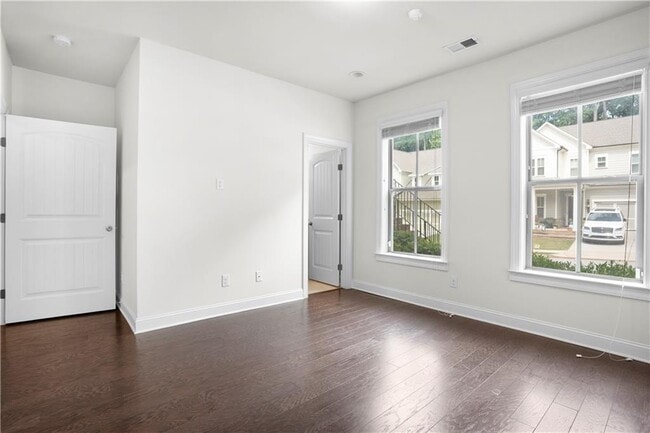 Building Photo - 596 Alexander Hills