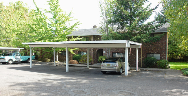 Building Photo - Tapiola Manor Apartments
