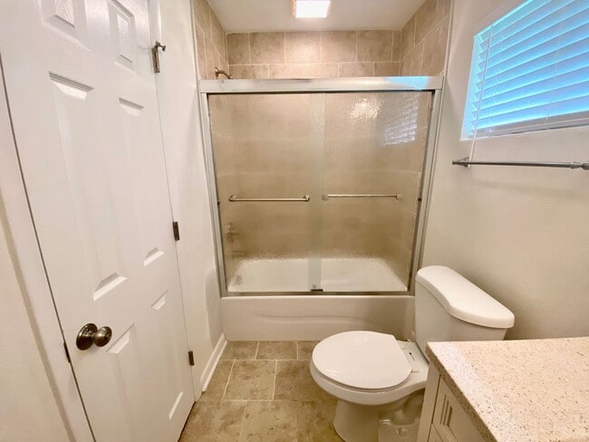 Building Photo - Ready 07-10-26! Great 3-bedroom home in Aragona Village! Stainless Steel Appliances, Granite Coun...