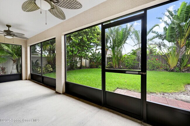 Building Photo - 1135 Egret Lake Way
