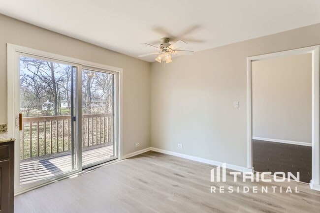 Building Photo - 7221 Red Oak Dr