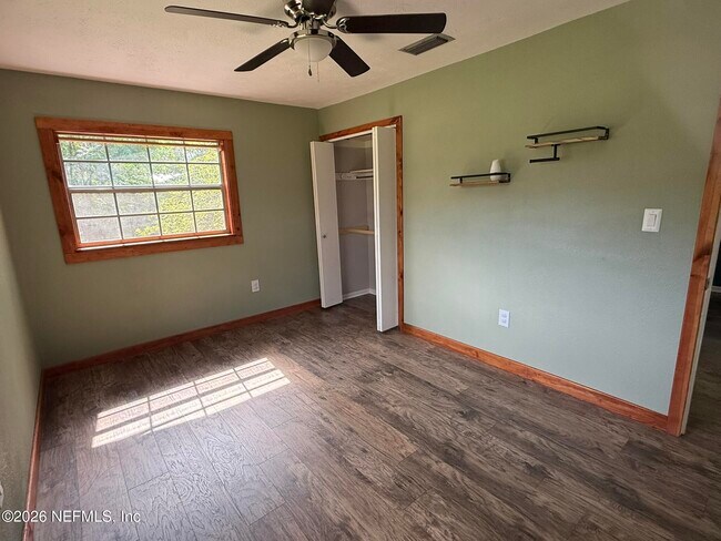 Building Photo - 7451 Crill Ave