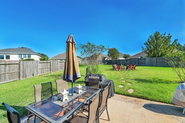 Building Photo - 16222 Wilmington Park Ln