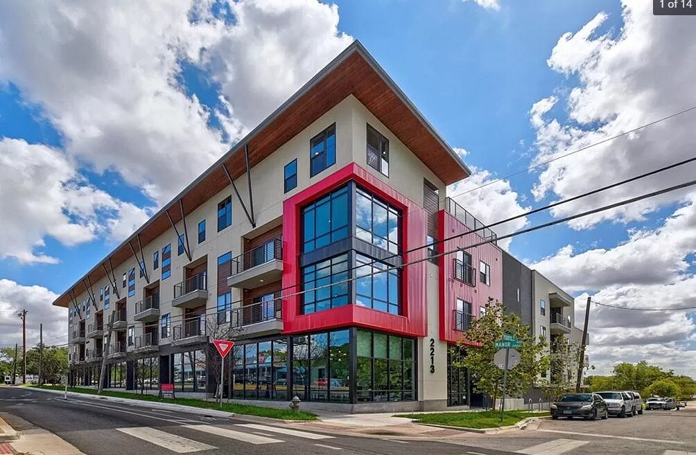 Building Photo - 2213 Poquito St