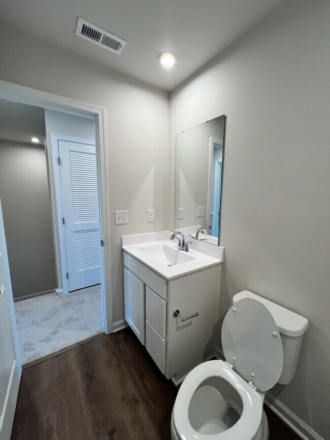 Building Photo - 7132 Capstan Ter