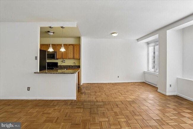 Building Photo - 2475 Virginia Ave NW