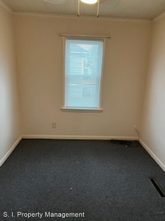 Building Photo - 2 br, 1 bath House - 14 South Linden