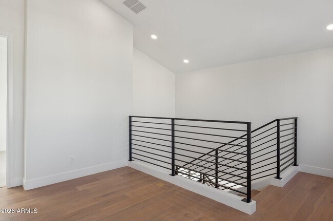 Building Photo - 6306 N 10th Dr