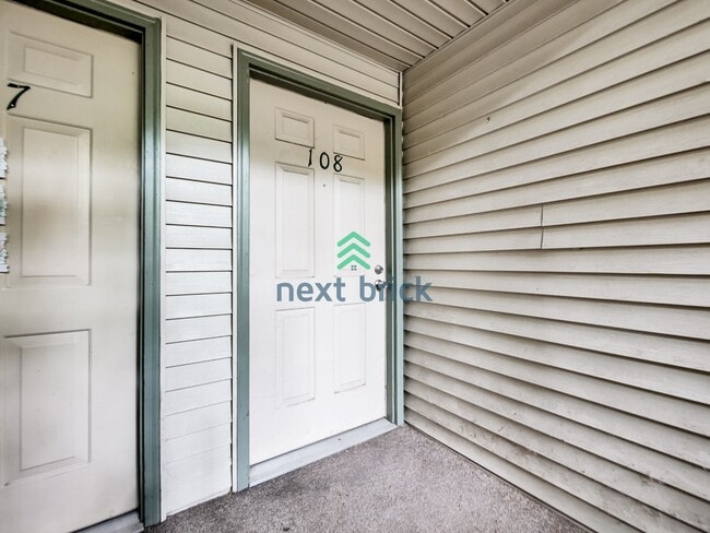 Building Photo - Gorgeous 2 Bed 1.5 Bath Condo for Rent!