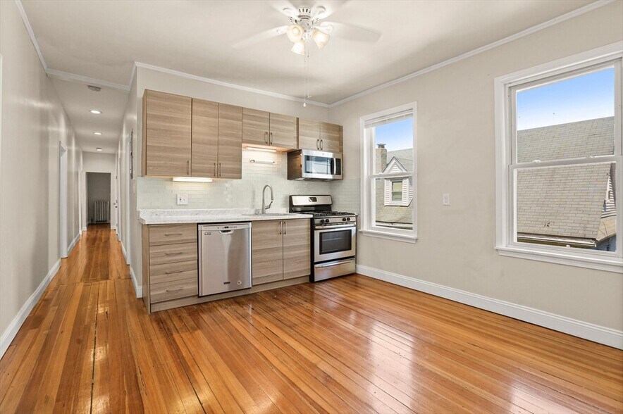 Building Photo - 17 Farquhar St