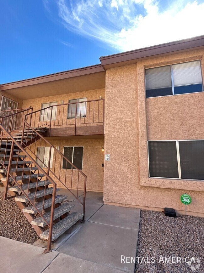 Building Photo - Updated Condo Available in Dobson Ranch!