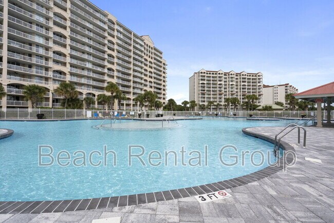 Building Photo - 2180 Waterview Dr