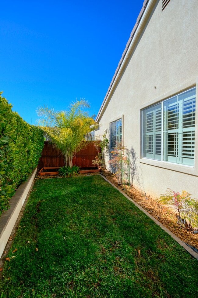 Building Photo - Charming Single Level Home in Oceanside