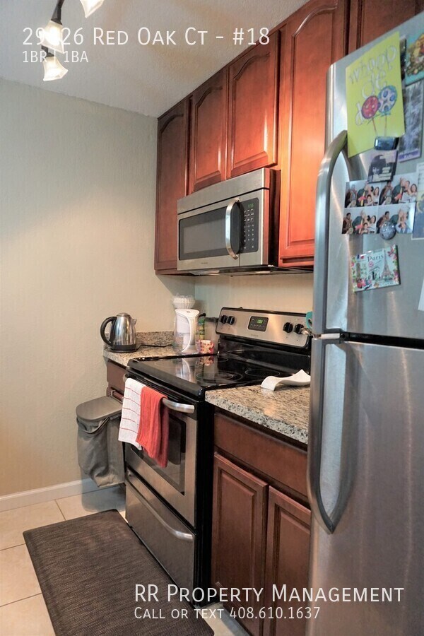 Building Photo - 29626 Red Oak Ct