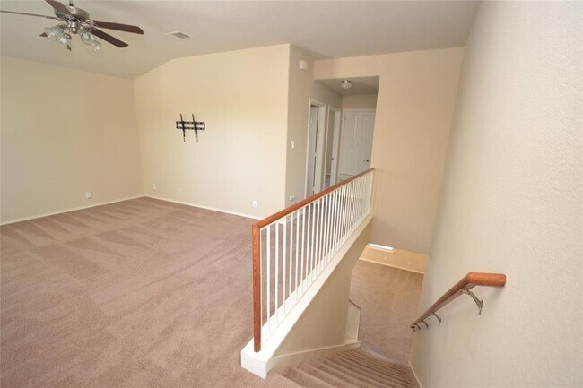 Building Photo - 409 Riverine Way