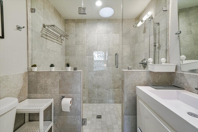 Building Photo - 198 Tortoise Creek Pl