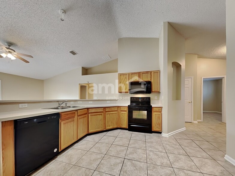 Building Photo - 2720 Cold Creek Blvd