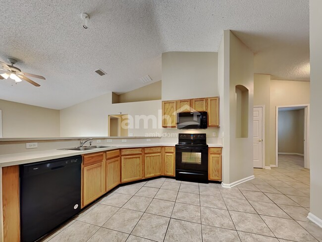 Building Photo - 2720 Cold Creek Blvd