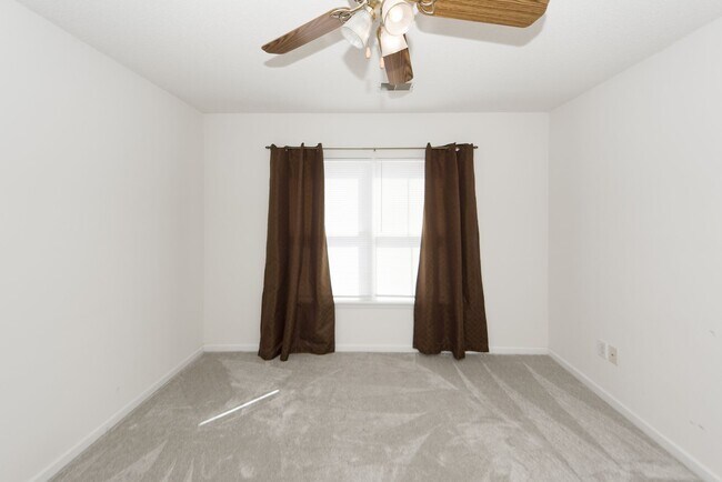 Building Photo - 3 Bedroom 3 Bath Single Family Home in Bridges of Summerville - Summerville