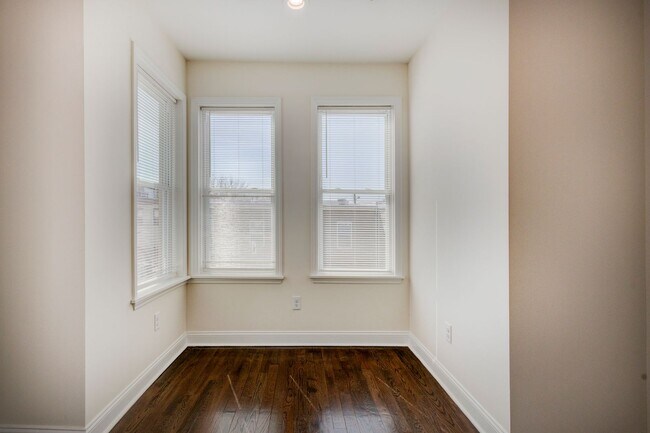 Building Photo - Newly Renovated 6 Bedrooms / 4 Bathrooms at Norris St