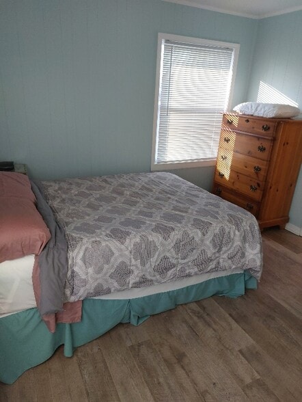 Building Photo - 161 Hoist Rd