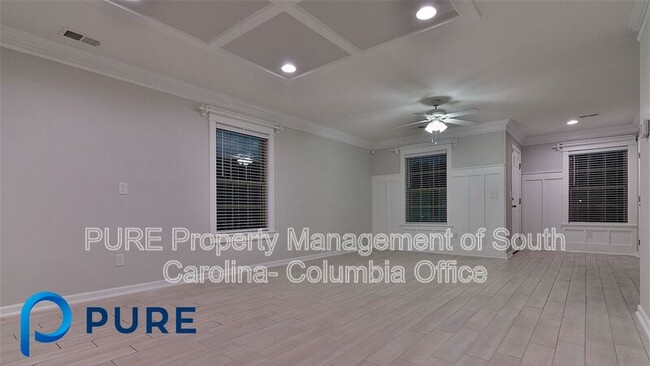 Building Photo - 995 Yarrow Ln