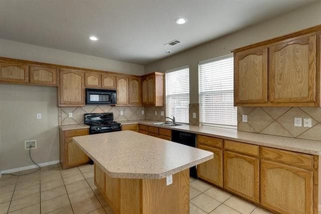 Building Photo - 11949 Grizzly Bear Dr