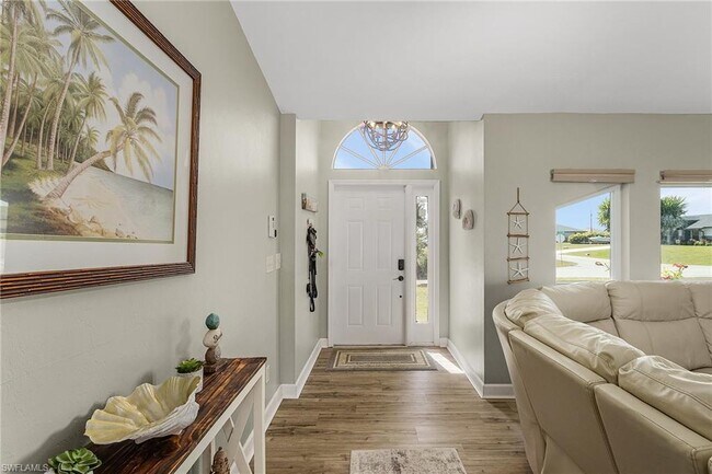 Building Photo - 703 NE 23rd Terrace